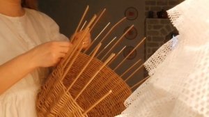 Корзина плетеная для белья из бумажной лозы