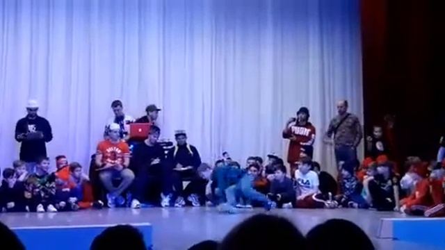 Фестиваль в Волжском по брейк дансу смотреть онлайн