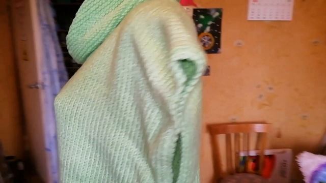 МЕХОВОЙ ЖАКЕТ ( НИ ОДНО ЖИВОТНОЕ НЕ ПОСТРАДАЛО ).Жакет связан из пряжи Артемида .