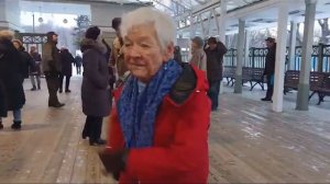 Бабушка зажигалочка в 95 лет!