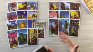 Любовный Треугольник: Что у НЕГО С ЖЕНОЙ ? Расклад таро.