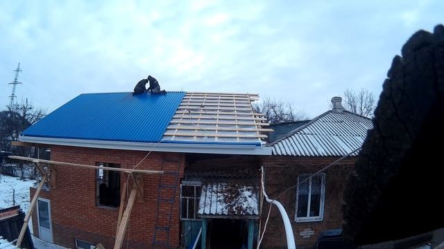 накрываем крышу металлопрофилем