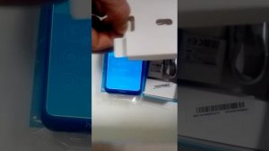 Unpacking Honor 8A 6.08-inch распакова Honor 8A 6,08-дюймовый