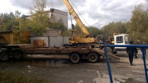 Перевозим бетонный гараж, погрузка с помощью автокрана