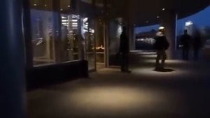 Роман Абрамович вышел из Ельцин-центра