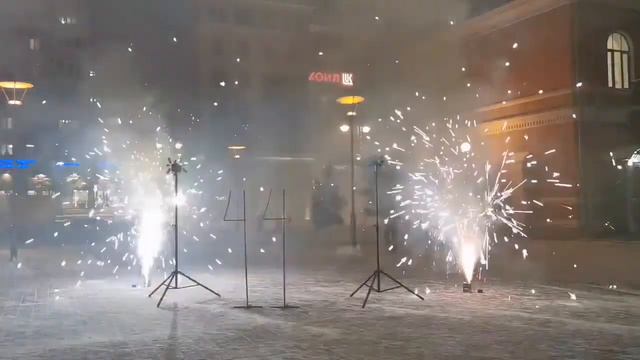 пирошоу в День рождения от "Салют 72"