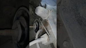 Рав4 ха30. Подготовка к установке пневмобалонов , отпиливаем болты. Часть 2