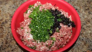Люля кебаб из свинины с зеленью