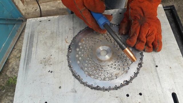 Самоделки : Диск для бензокосы с цепью от бензопилы смотреть онлайн