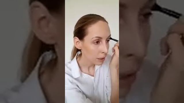 Онлайн мастер-класс по дневному макияжу от визажиста
