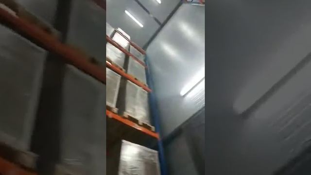 Холодильная камера высотой 12м