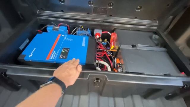 F250 Tremor Tub RSI Cab 3,000W Alternator Charging 48V System with Scotty will power Caravan Aircon смотреть онлайн