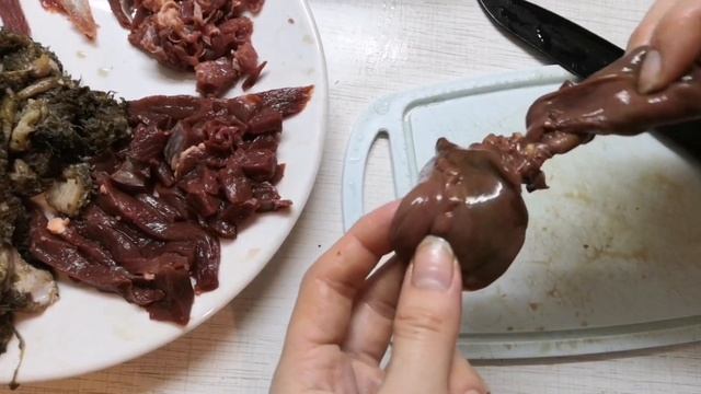 Лакомства своими руками. Собаки в восторге! смотреть онлайн