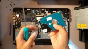 How To Open And Replace HDD with SSD in HP RTL8723DE