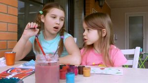 РИСУЕМ ДЕЛЬФИНА / ДЕТИ УЧАТСЯ РИСОВАТЬ