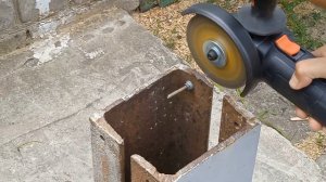 Как Починить  ДВЕРИ Холодильника и отрегулировать при помощи БОЛТА Не имея Опыта