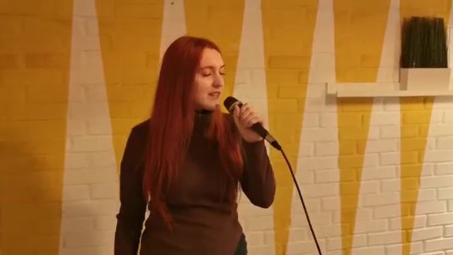 Alice Gris под минус Adele - Rolling in the deep смотреть онлайн