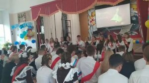 Песня девятиклассников на Последний звонок
