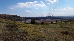 Магнитогорск, поднимемся на гору Магнитную, вид с горы, карьер, промзона левобережья (14.07.2021)