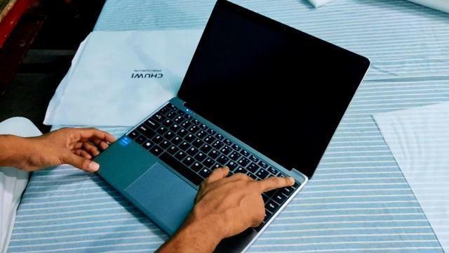 Chuwi Herobook pro | 8gb Ram | 256gb SSD | Under ₹20,000 #budgetlaptop #laptop смотреть онлайн