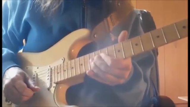 2004 Fender USA stratocaster Highway One смотреть онлайн