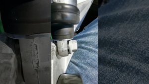 Натяжитель ремня на Rav4 II