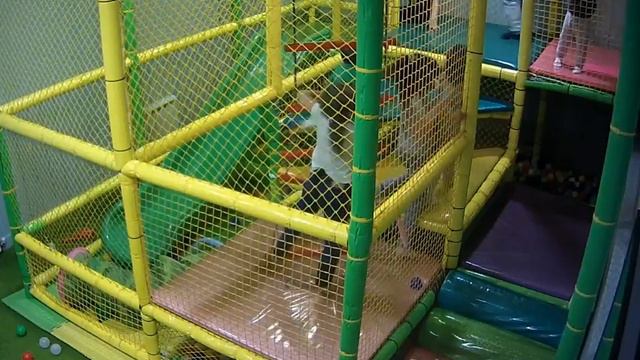 Кафе Coocoorooza Детская комната смотреть онлайн