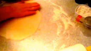 Вареники с творогом. Тесто для вареников. Как сделать вареники. Простой пошаговый видео рецепт