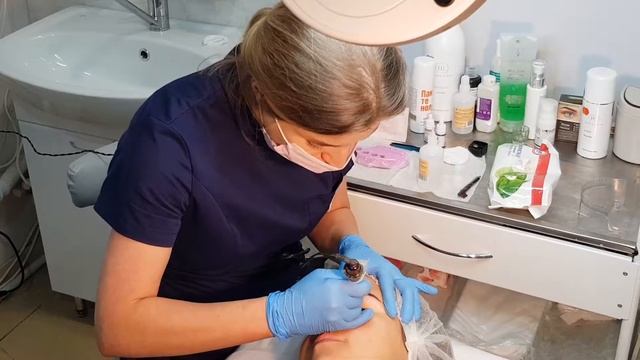 Нано - напыление бровей, косметолог Юлия Железнова смотреть онлайн