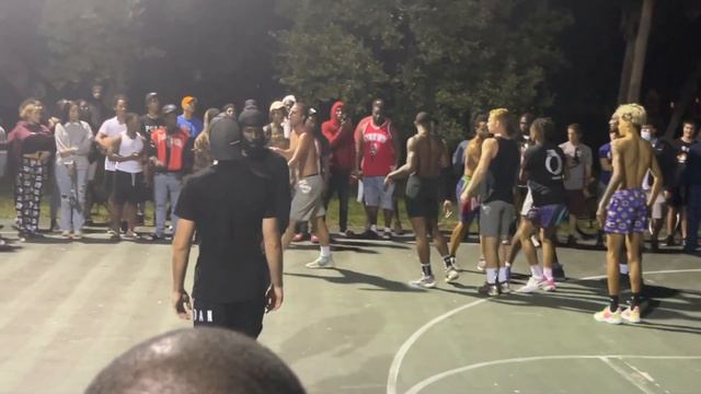 Стритбол. Уличный Баскетбол в Америке. Ball is life смотреть онлайн