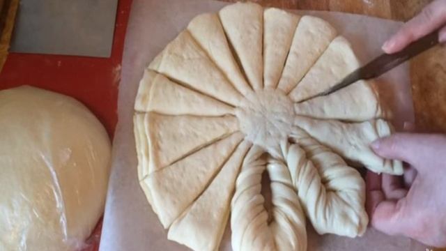 Булочки, политые шоколадом