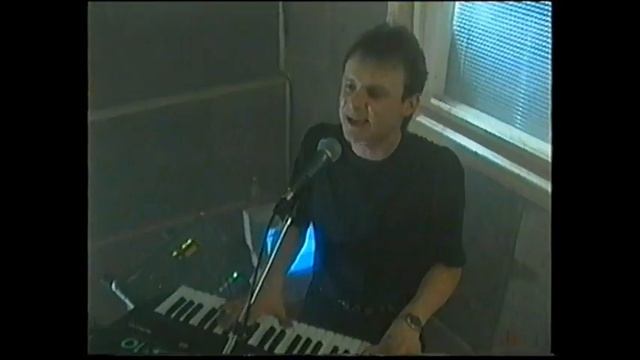 Резидент "Не хотел жить" смотреть онлайн