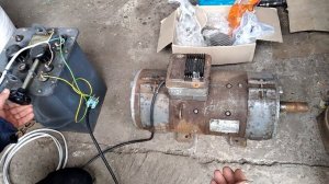 Электродвигатель постоянного тока к токарному станку.