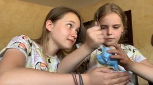 24 часа живём как сиамские близнецы | реакции людей