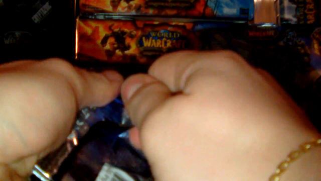 WoW TCG - Icecrown Scourgewar Box Break 2 of 2 REALLY!? смотреть онлайн