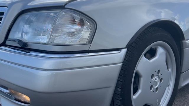 Mercedes W202 C36 AMG 1995 смотреть онлайн