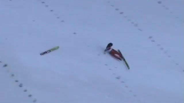 Boy van Baarle Stolperer am Tisch смотреть онлайн