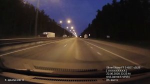 Silver Stone F1 Hybrid S-Bot - ночная съемка