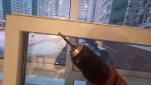 В реальном времени покажу как заменить впаянный уплотнитель на окне без монтажа #секретыоконщика