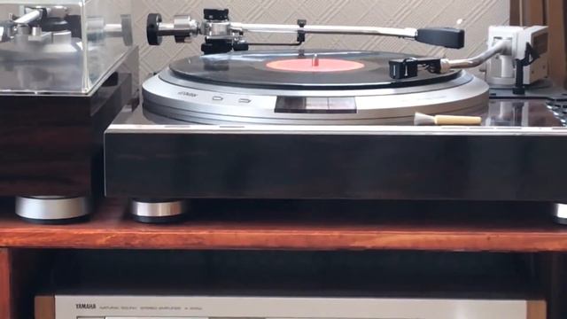 HeadAmp DL103 you're only lonely.MOV смотреть онлайн