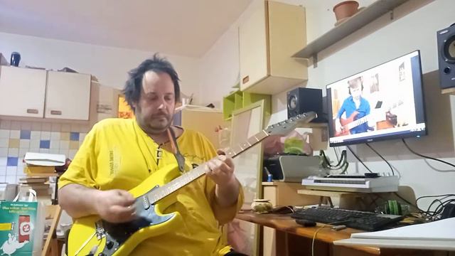 I have fun, jamming Guitar to Charles Berthoud 2020 schecter bass contest loop смотреть онлайн