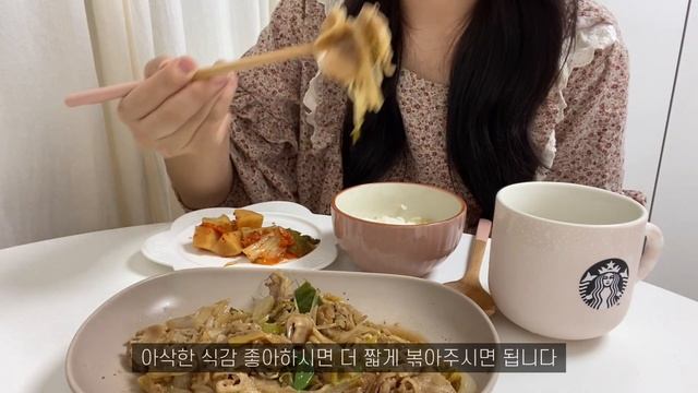 [eng] 자취브이로그? | 냄비로 알밥 해먹는 자취일상, 흐린눈 딸기 샌드위치?(대패삼겹살 숙주볶음, 길거리토스트?, 신전떡볶이 레시피, 어묵튀김)