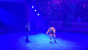Circus. Клоун Акула. Water Battle.