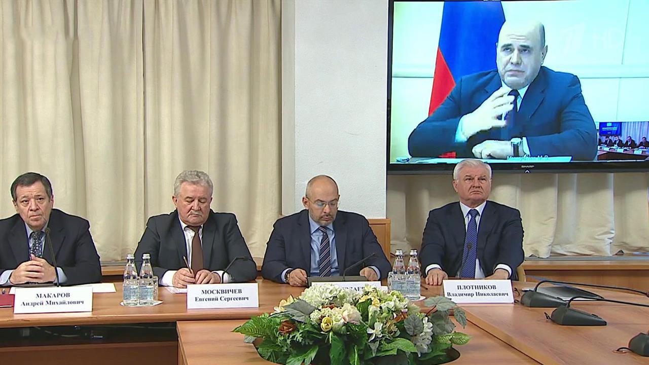 Ситуацию с потребительскими кредитами обсудил премьер-министр с руководством "Единой России"