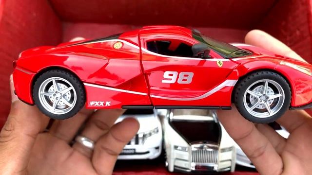 Box Full of Car Toys /Mazda Mx5, McLaren 720s, Koenigsegg Jesko, Ferrari LaFerrari, BMW 320i
