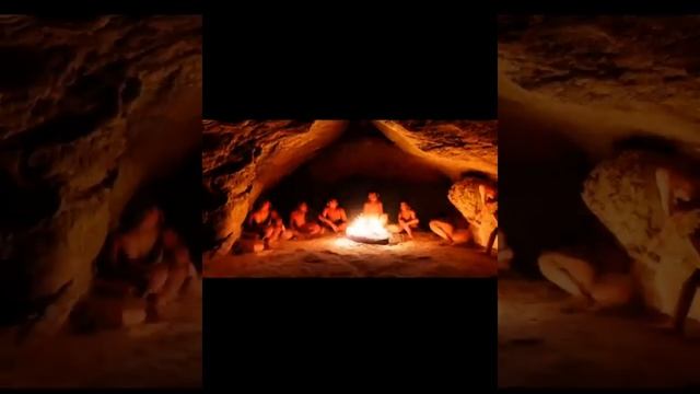 Примерно так представляет себе эволюцию мира и человека Нейросеть (Искуственный Интелект) смотреть онлайн