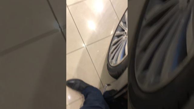 Hongqi E-HS9 ХуНчи 9. Обзор под бизнес такси. Глазами водителя. смотреть онлайн