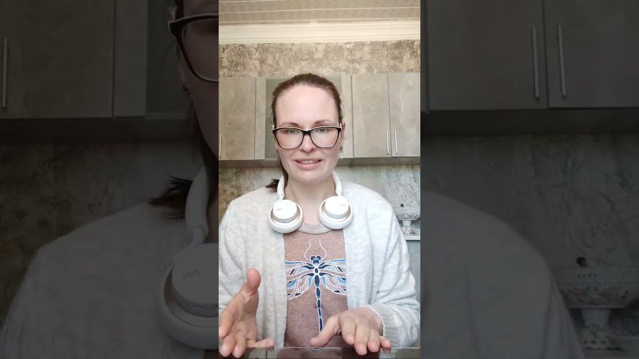 Встаёт на ноги через подтягивание руками, ❌художественная гимнастика, раненый партизан, ⚠️колготки