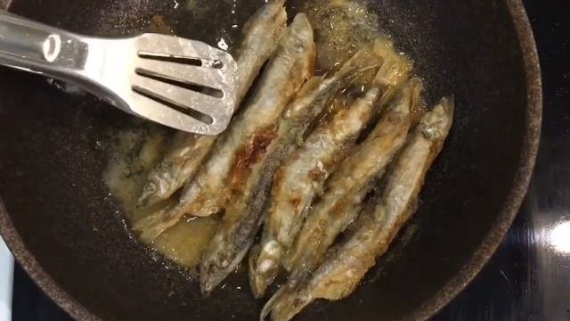 Жареная мойва. Жарим рыбу.