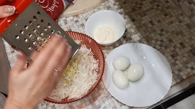 Витаминный салатик из редьки смотреть онлайн